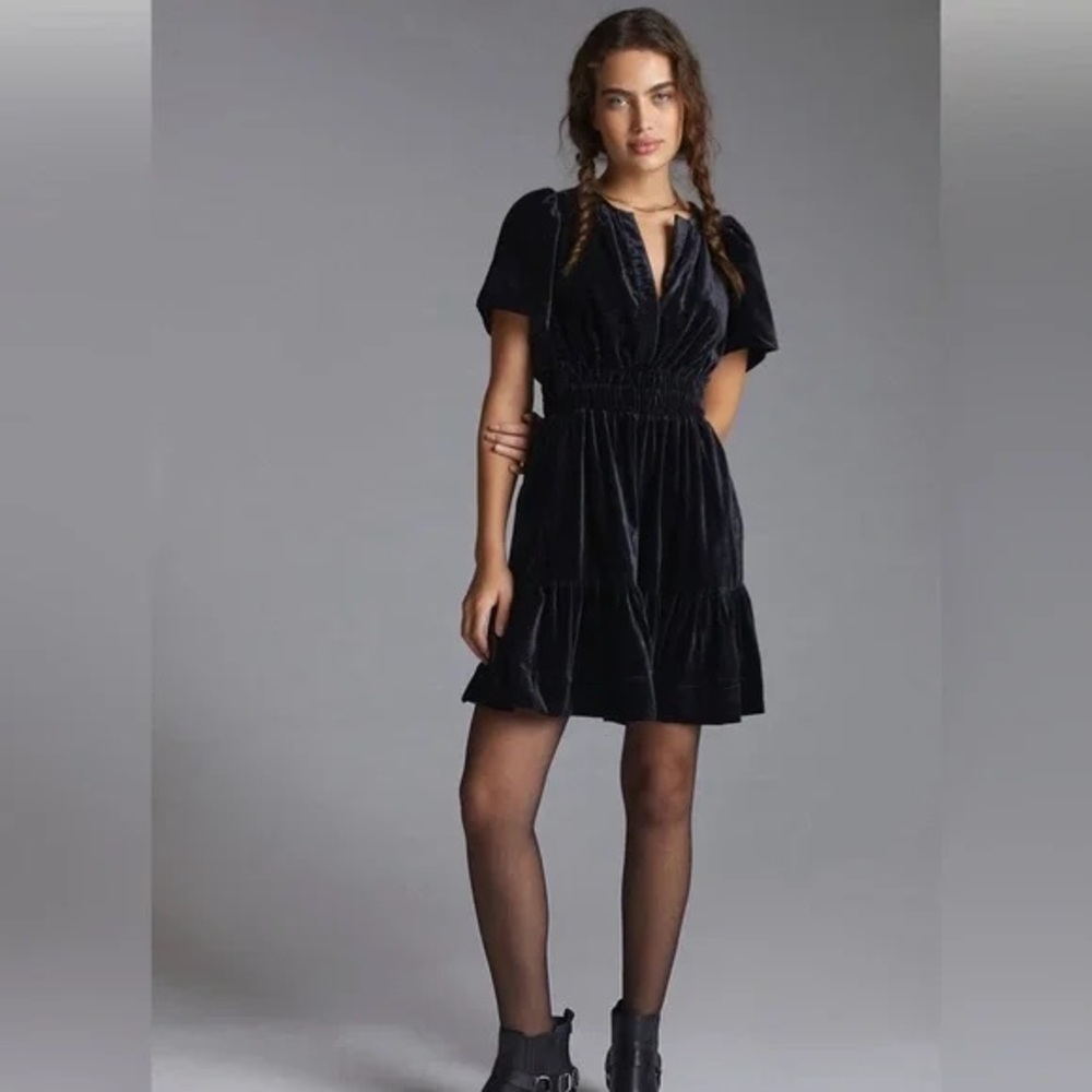 🆕 Anthropologie The Somerset mini dress: Velvet Edition